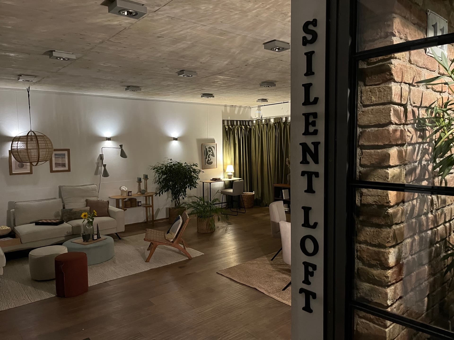 SILENT LOFT — Ada Möbel Pop-Up